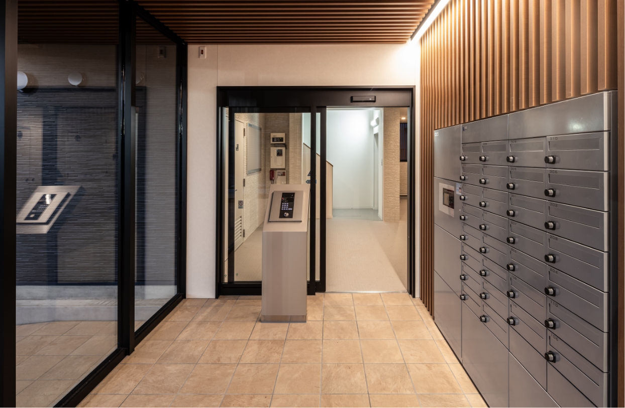 オートロック・宅配BOX完備